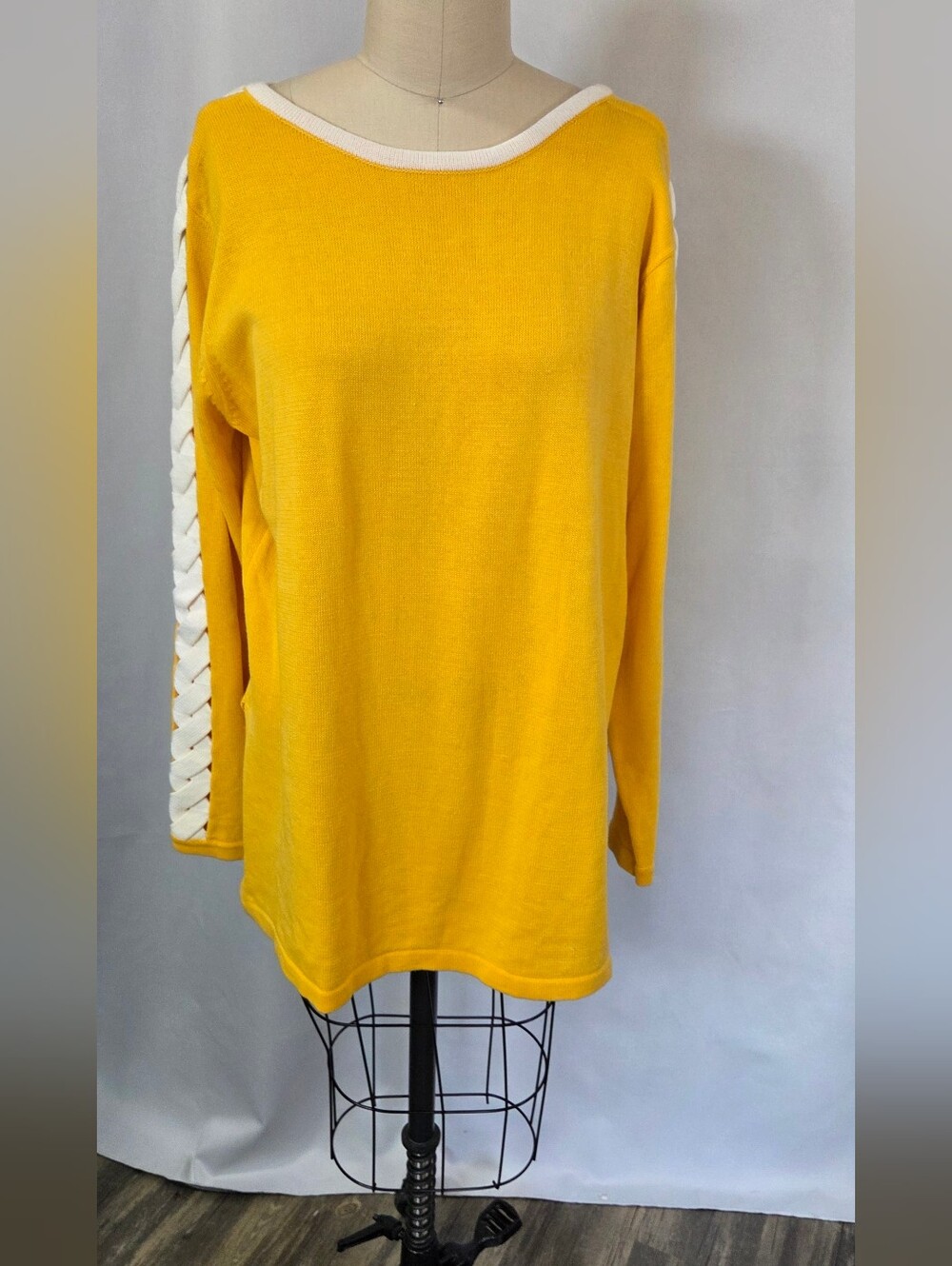 Bob Mackie Wearable Art Yellow White Lattice Braided Sleeve Tunic Sweater Large